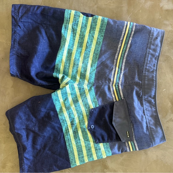 Hurley Hybrid Blue and Green Surf Shorts - Picture 3 of 3
